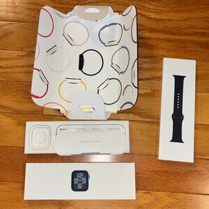 APPLE WATCH SE GEN 2 - Box, Bands, and Charger (never opened)
